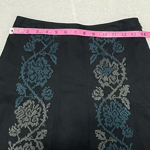 Ann Taylor Loft Embroidered Lace Skirt Size 0 P - Picture 5 of 7